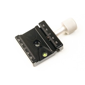 Hejnar Photo 2.375 Inch Jaw Length Clamp for Arca Swiss Type Plates and Mounts with Bubble Level Build in