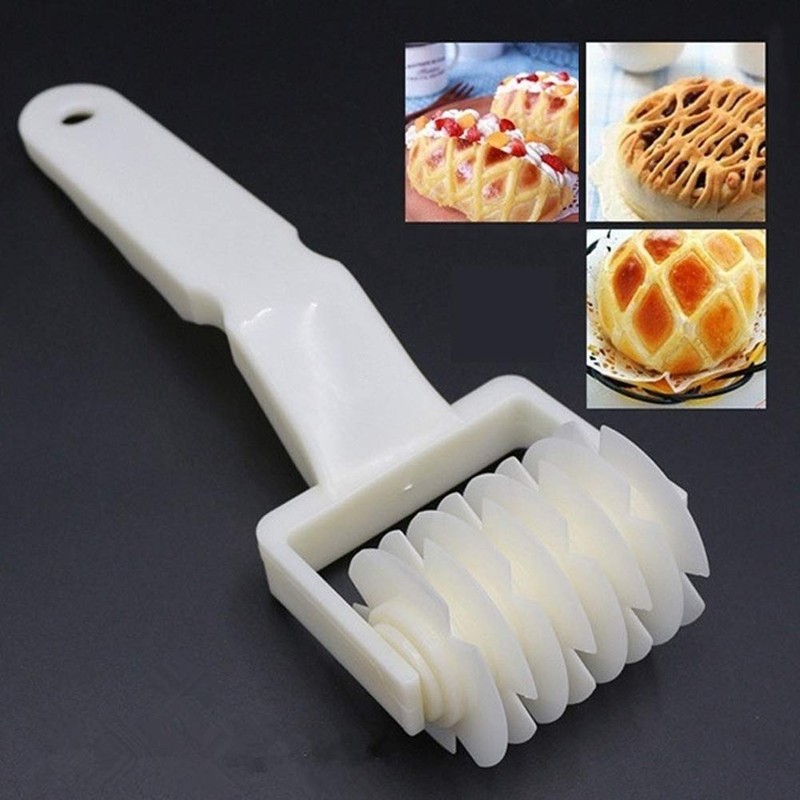 Leikance Bread Roller,Lattice Dough Cutter Pastry Lattice Roller Cutter Kitchen