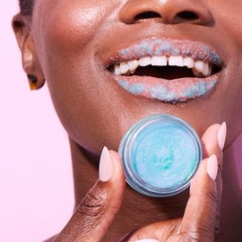 NCLA Beauty Set de Cuidado Labial - Exfoliante y Bálsamo Labial - Exfolia con Aceites y Mantecas Naturales - Vegano - Gummy Bear - 2 pz