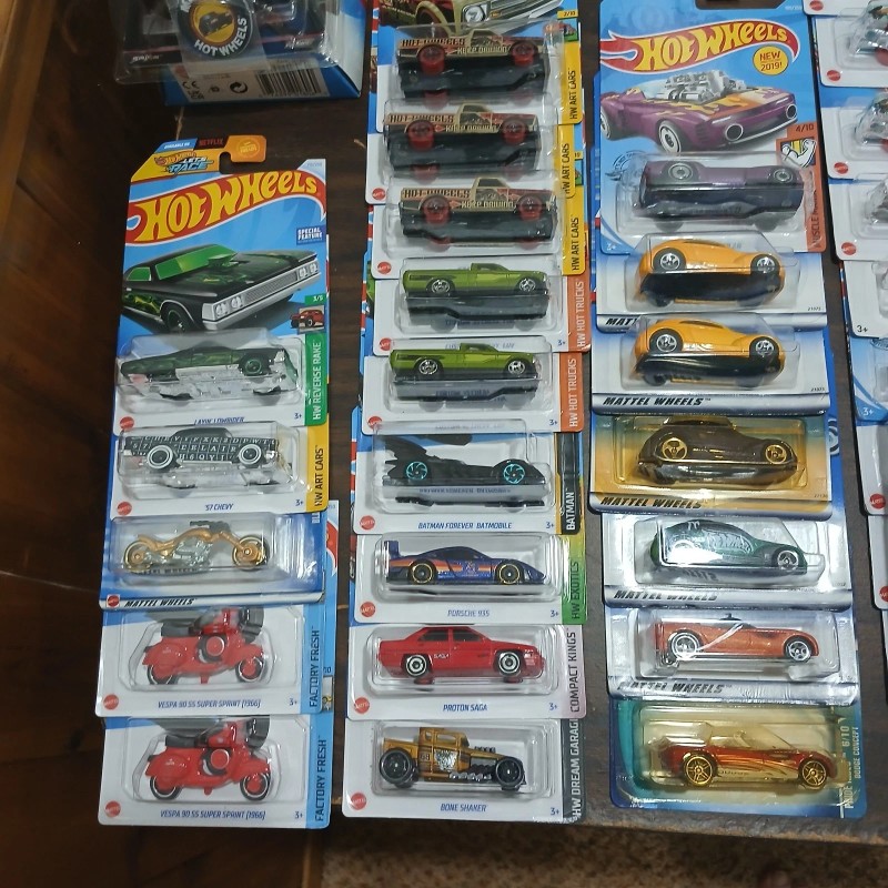 HOTWHEELS MAINLINE LOT OF 5 PICK AND CHOOSE MIX LISTING