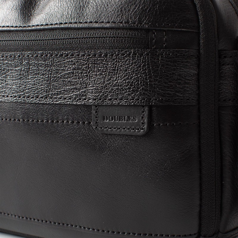 Doubles BZN-7025 Men's Shoulder Bag, Genuine Leather, Small, A5 Storage,