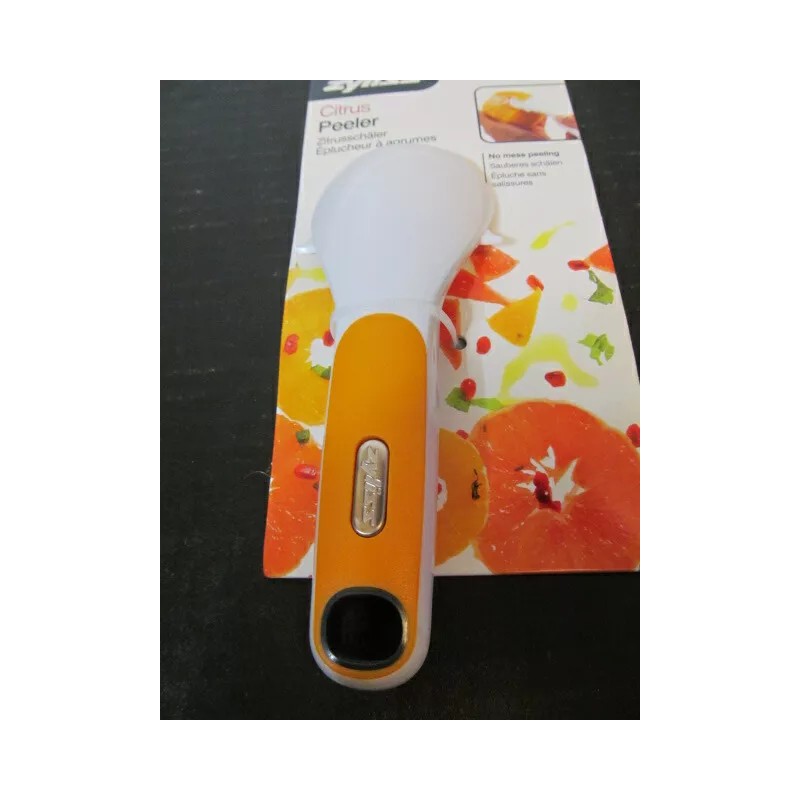 Zyliss Citrus Peeler for No Mess Peeling