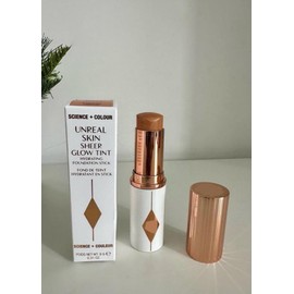 CHARLOTTE'S UNREAL SKIN SHEER GLOW TINT 8 MEDIUM