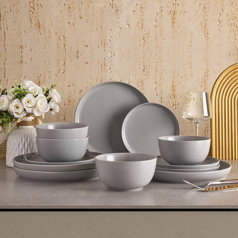 Sweese Dinnerware Sets,12 Pieces Porcelain Round Plates and Bowls Sets,