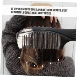 Baluue 1pc Portable Scalp Massage Comb Natural Horn Hair Styling Tool for All Hair Types Ergonomic Grip Chic Retro Design No Snags Frizz for Home Use