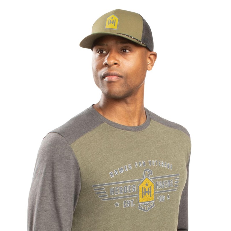 Pacific Headwear Trucker Snapback Braid Cap, Graphite/White/Graphite