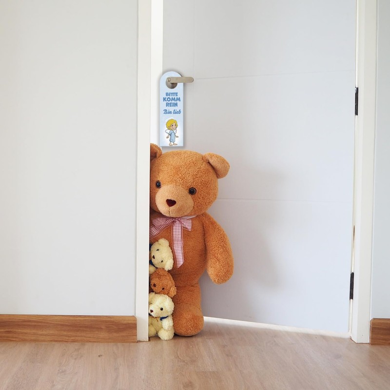 Please do not disturb - come in door hanger with