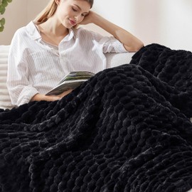 Bedsure Black Twin Blanket for Bed - Super Soft Cozy Blankets for Women, Cute Fleece Gifts for Girls, Dorm Room Essentials for Teens Back to School, 60x80 Inches