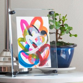 Wexel Art 7x9-Inch Diamond Polished Beveled Edge Framing Grade Acrylic Tabletop Floating Frame with Graphite Hardware for 5x7-Inch Art & Photos