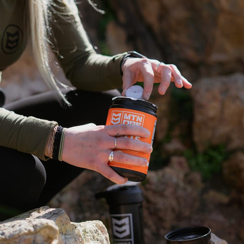 MTN OPS Ignite Supercharged Energy Drink Mix 45-Serving Tub, Pineapple