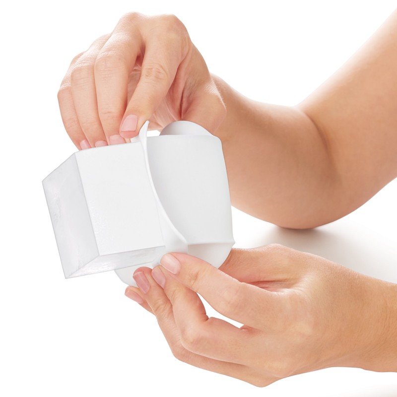 ZOKU Silicone Cube Ice Molds, Set of 2 Stackable Square-Shaped