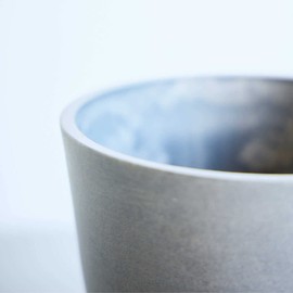 AND PLANTS Fashionable Flowerpot, Table No. 4, Diameter 5.1 inches (13 cm), Height 4.5 inches (11.4 cm), Weight 8.8 oz (250 g), Plastic, Pot Cover, Replanting, Nordic, Eco Table-M, Ecopots Amsterdam (Gray)