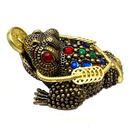 Dinaauto Lucky Toad Ornament Golden Three Money Frog Brass Statue Feng Shui Statue for Family Car Coffee Table Office Ornament