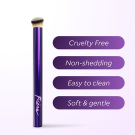 Fièra Concealer & Foundation Brush - Expert Tool for Cream & Liquid Makeup - Seamless, Even Application - Lightweight & Easy to Clean - Perfect for Use with Fièra Luxury Concealer