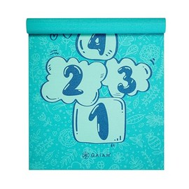 Gaiam - Tapete de yoga para niños, para yoga, con impresiones divertidas, tiempo de juego para bebés, niños pequeños activos y tranquilos (60 pulgadas
