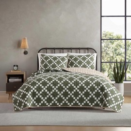Eddie Bauer - Quilt Set, Super Soft Bedding with Matching Sham, Silky Smooth & Breathable, Classic Home Essentials (Diamond Floral Green, Twin)
