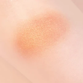 Colorrose Queen Cameo Cheek (01 Victoria) Orange 0.09 oz (2.6 g) Japan Limited Compact Make