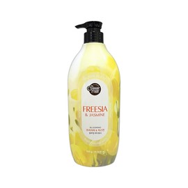 Shower Mate Cool Moist Youth Scented Body Cleanser for the Whole Family Freesia Jasmine 900g 1 unit / 샤워메이트 쿨 촉촉한 청소년 향좋은 온가족 바디클렌저 프리지아 자스민 900g 1개