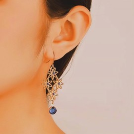 Vintage Blue Diamond Flower Earrings Gold Flower Earrings Golden Metal Flower with Blue Crystal Earring Jewelry for Women Girls, Cubic Zirconia, Crystal