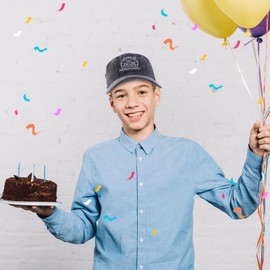 Belillpipi 70 60 30 Birthday Gift for Men, Funny Gifts for Grandpa Dad, Retirement Gift, Baseball Cap Men's Gift Ideas for Men, Christmas Gift, Father's Day Gift, Fishing Gift, Black-18 Years