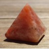 NATURAL SUNSTONE SMALL GEMSTONE PYRAMID 20-22mm