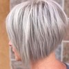 RENERSHOW Layered Bob Short Gray Wigs for Women Mixed Gray