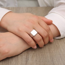 HZMAN Stainless Steel Square Signet Rings for Men Polished Thumb Ring for Dad Father Party Cocktail Jewelry Gift (Silver,9)