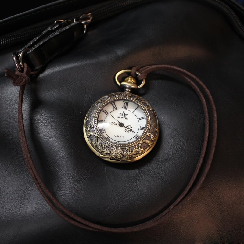 SEWOR Quartz Pocket Watch Shell Dial Magnifier Case with Two