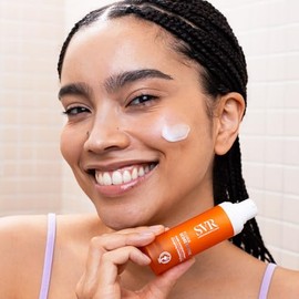 SVR C20 Biotic Fluide, Crema Anti-Edad Hidratante e Iluminadora con Vitamina C y Ácido Hialurónico, 30 ml                                             