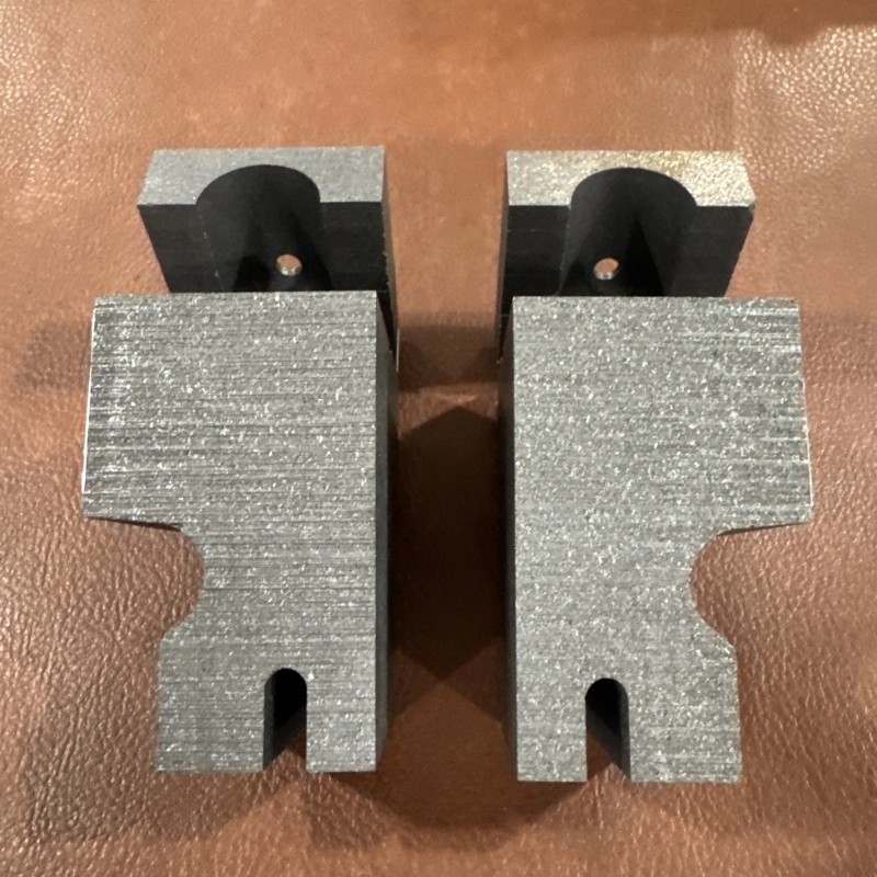 Harger Ultraweld RMJHTS3/16X 3/16” Tab Bond Rail Head Mold Pair