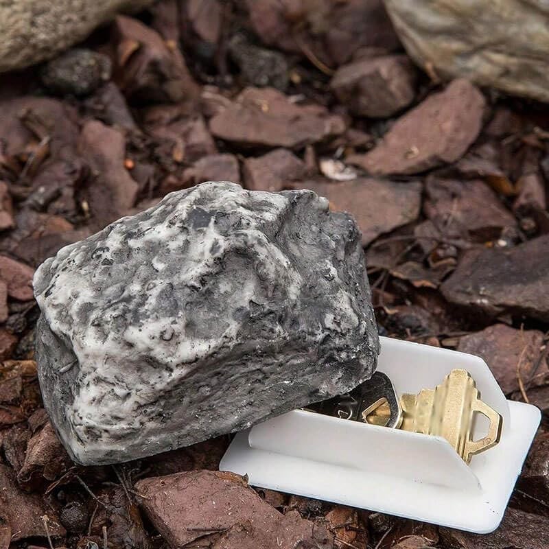 HARONAR Outdoor Key Hider - Discreet Rock Design for Safe