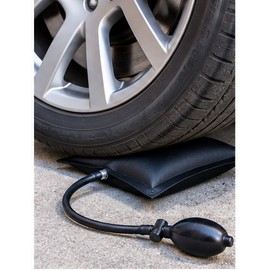 Inflatable Air Wedge Pump for Door and Window Alignment – Hand Pump Shim Tool for Automotive and Home Installation