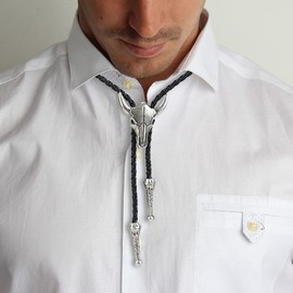 Faderr Western Texas Longhorn Buffalo Steer Cow Skull Leather Rodeo Bolo Tie Necktie Unisex Adjustable Solid(Silver)