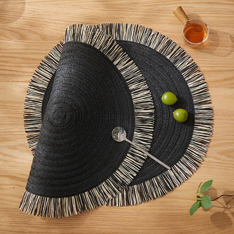 JEIYMIUW 15 Inch Round Braided Placemats Set of 4, Black