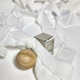 Jaquemus Wooden Charm Bell White Velvet Ribbon for Gift Wrap