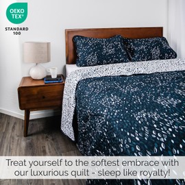 Southshore Fine Living, Inc. Oversized Queen Quilt Set, 3-Piece Lightweight Quilted Bedspread with 2 Quilted Pillow Shams, Botanical Leaves Print Coverlet, All Season Full Size Bedding Quilt, Blue