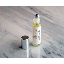 Herb & Root Amber Perfume Oil Rollerball (Roll On) for Women | Musky, earthy, honey fragrance