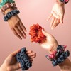 VELVET SCRUNCHIE SET INK FLORAL