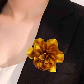 2Pcs 5in Dainty Satin Fabric Flower Brooch Extra Large Rose Camellia Flower Brooches Lapel Pins for Women Wedding Party Dance Banquet Clothes Jewelry Accessories (Gold)