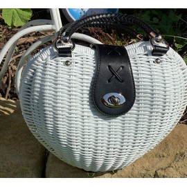 LaFiore24 Women's Bali Bag Ibiza Cross Body Bag Natural Heart - White