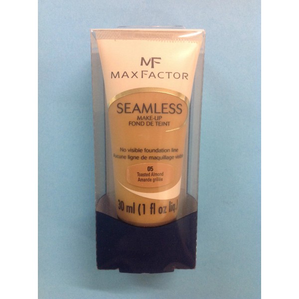 Max Factor Seamless Makeup No Visible Foundation Line TOASTED ALMOND