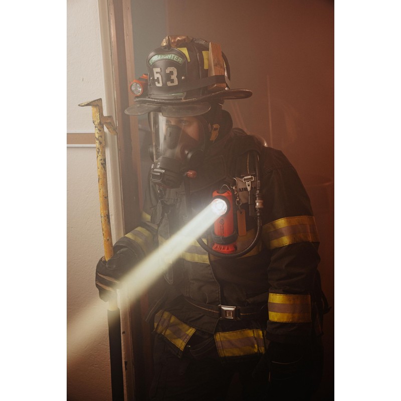 Streamlight 90244 Survivor X USB 250-Lumen USB Rechargeable Right-Angle Firefighter's