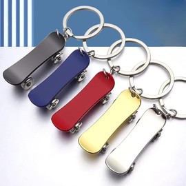 [AIXUAN] Men's Boys Cool Mini Skateboard Metal Keychain Keychain Car Key Bag Pendant Keychain (Gold)