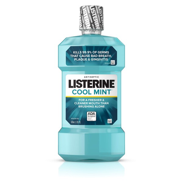 Listerine Cool Mint Antiseptic Oral Care Mouthwash to Kill 99% of Germs that Cause Bad Breath, Plaque and Gingivitis, ADA-Accepted Mouthwash, Cool Mint Flavor, 500 mL