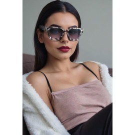 VISOONE Fashion - anteojos de sol 100% UV400 rectángulo TR90 Y2K para mujeres y hombres, RIVER, Cheetah Tortoise/Grey Pink, 54 mm