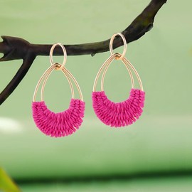 Handmade Raffia Earrings for Women Girls Lightweight Statement Geometric Round Drop Earrings Handmade Straw Wicker Rattan Dangle Earrings Boho Summer Beach Earrings (Rose Red Teardrop)