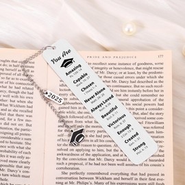 College Gift for Girls Daughter Son, Graduation Gifts for Her Him Senior 2025 Gifts Class of 2025 Sign Keychain College Dorm Accessories Graduation Stuff for Students Girls Boys Christmas Gifts