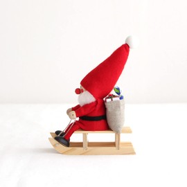 Nordika Nisse norudyika nisse Christmas Wooden Doll (Santa on Sled/Red/nrd120072)