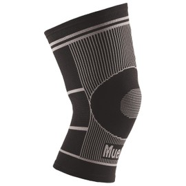 Mueller 4-Way Stretch Knee Support, Black, S/M 12.0-15.5 Inches
