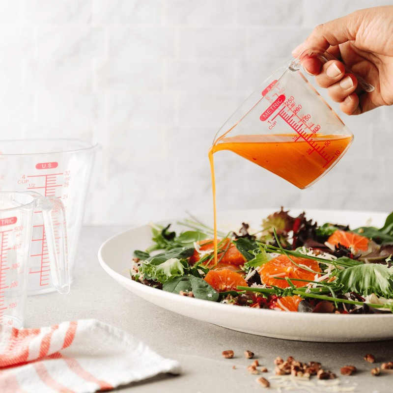 Chef Pomodoro 3-Piece Measuring Cups, Multiple Measurement Scales - Includes